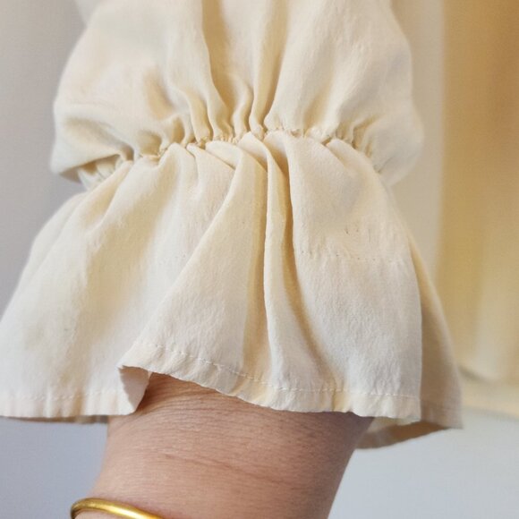 Josephine Chaus Ivory 100% Silk Scoop Neck Blouse Flutter Sz 18 Semi Sheer - Picture 7 of 14